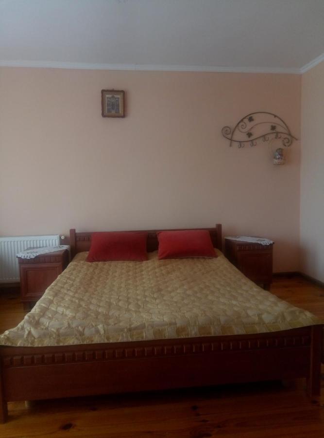 Park House Hotel Pochaiv Luaran gambar