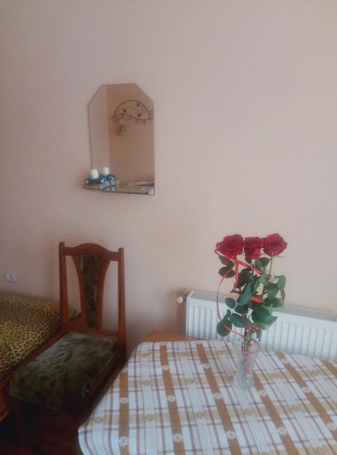 Park House Hotel Pochaiv Luaran gambar