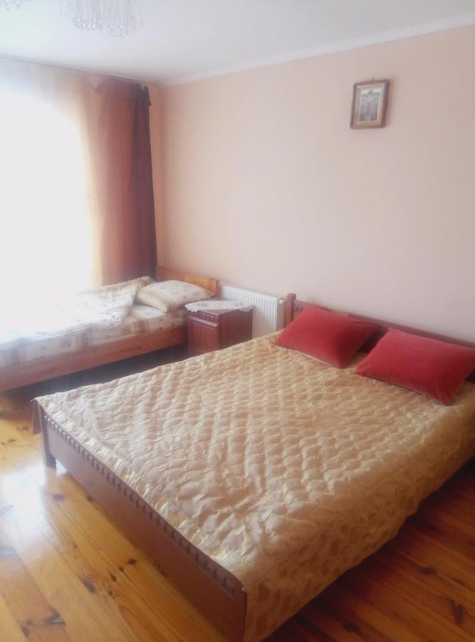 Park House Hotel Pochaiv Luaran gambar